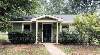 191 Water Oak St in Athens, GA - Building Photo