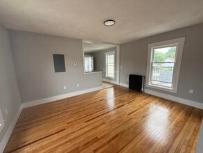 1 Charter St in Exeter, NH - Building Photo - Building Photo