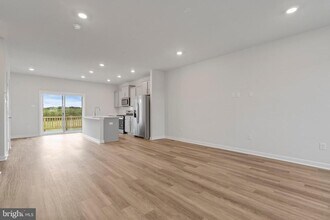 16645 Green Glade Dr in Brandywine, MD - Building Photo - Building Photo