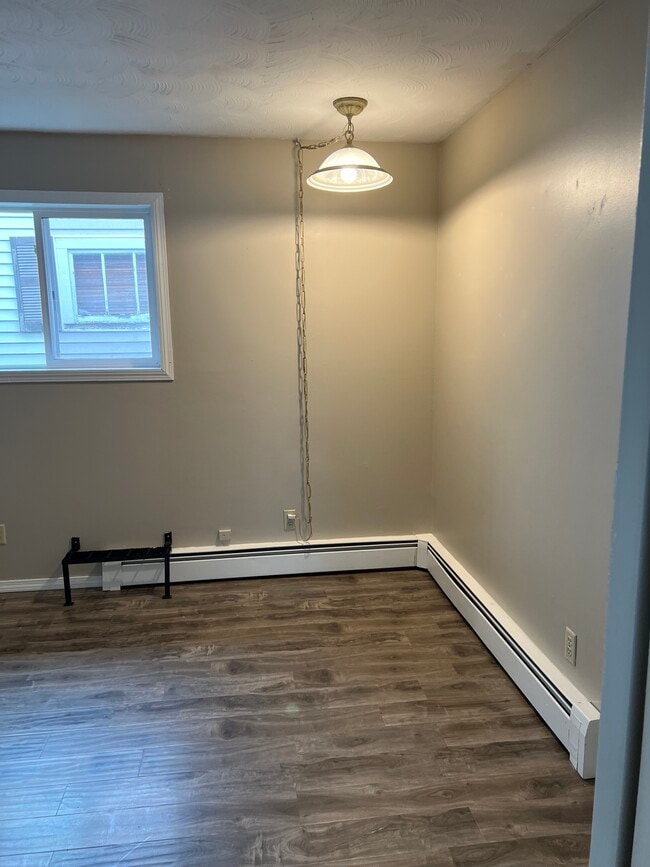 253 Main St, Unit 102 in Madawaska, ME - Building Photo - Building Photo