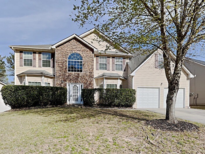 7117 Cavender Dr SW in Atlanta, GA - Building Photo