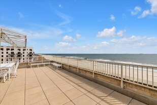 170 W Broadway in Long Beach, NY - Building Photo