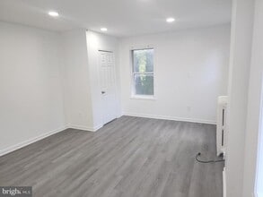 238 N Warren St in Trenton, NJ - Building Photo - Building Photo