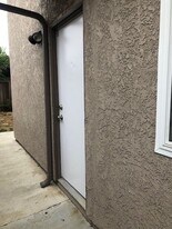 905 S K St in Oxnard, CA - Building Photo