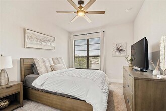 7600 Hillock Terrace in Austin, TX - Building Photo - Building Photo
