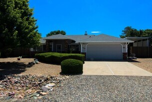 4169 N Val Verde Way in Prescott Valley, AZ - Building Photo