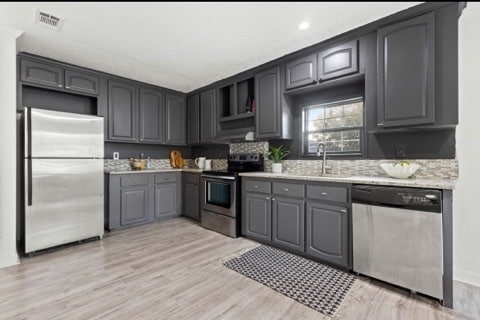 3953 10th Ave S in St. Petersburg, FL - Building Photo - Building Photo