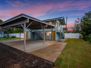 1576 California Ave in Wahiawa, HI - Building Photo - Building Photo