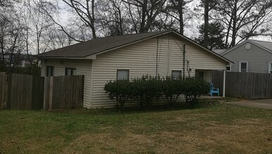 902 Stevens Ct NE in Huntsville, AL - Building Photo - Building Photo