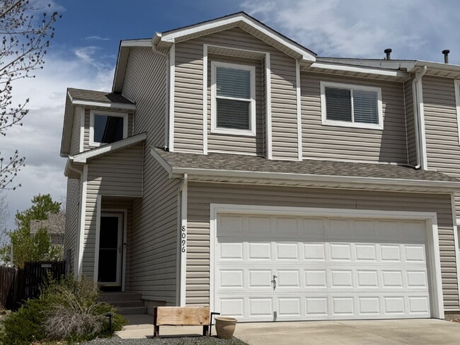 8096 S Kalispell Way in Englewood, CO - Building Photo - Building Photo