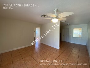 704 SE 46th Ter in Cape Coral, FL - Building Photo - Building Photo