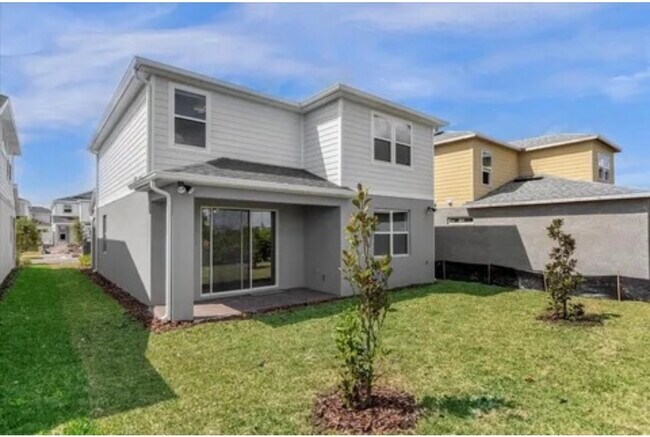 10266 Pk Ests Ave in Orlando, FL - Building Photo - Building Photo