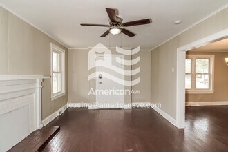 204 Bertha Ave in Columbia, SC - Foto de edificio - Building Photo