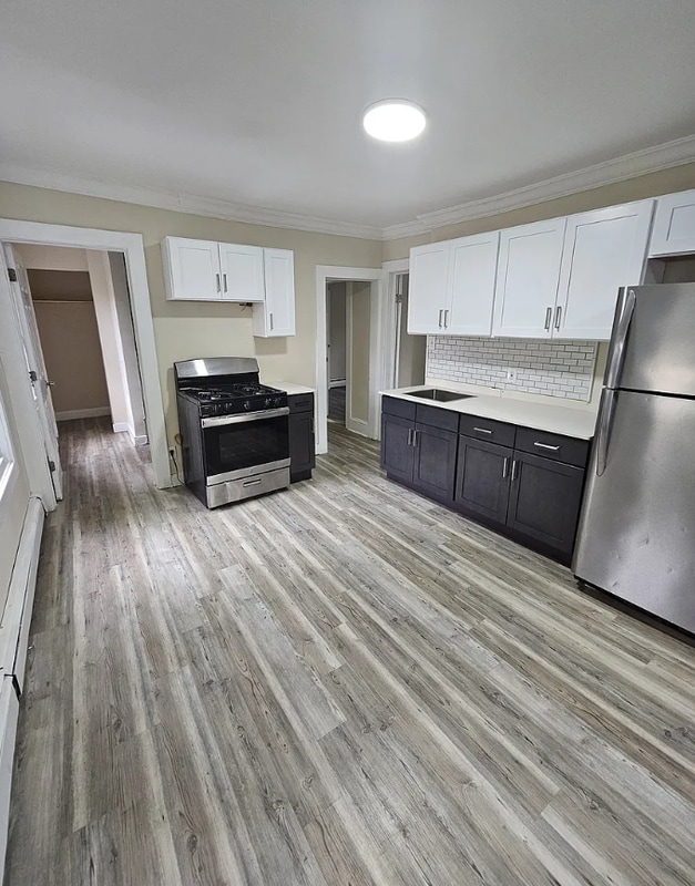 property at 87 Garfield Ave
