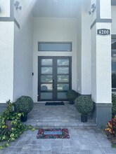 4200 NW 39th Ln in Cape Coral, FL - Building Photo - Building Photo