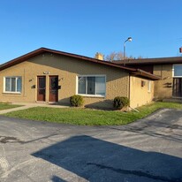 McLain Apartments in Lincoln Park, MI - Building Photo