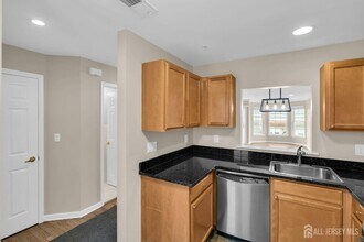 129 Ademics Way in South Amboy, NJ - Building Photo - Building Photo