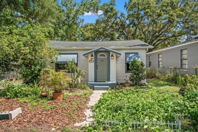 property at 1008 W Powhatan Ave