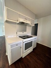 6003 Cameron Rd in Austin, TX - Building Photo - Building Photo