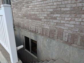 1003 W 2000 N in Mapleton, UT - Foto de edificio - Building Photo
