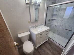 1528 Lucerne Ave in Gustine, CA - Building Photo - Building Photo