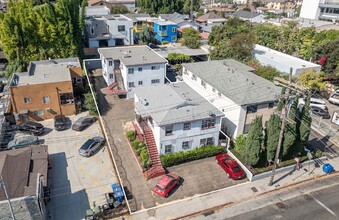 543 N Hoover St in Los Angeles, CA - Building Photo - Building Photo