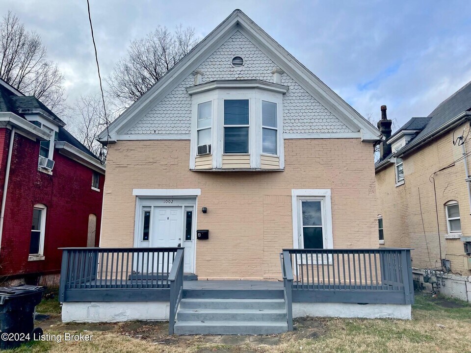 1002 S 28th St in Louisville, KY - Building Photo