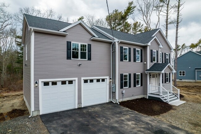 3 Earle St in Fairhaven, MA - Building Photo - Building Photo