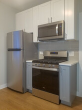 4837 N Wolcott Ave, Unit 2B in Chicago, IL - Building Photo - Building Photo