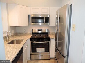 4733 Bradley Blvd in Chevy Chase, MD - Building Photo - Building Photo