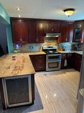 67 Haymaker Ln in Levittown, NY - Building Photo - Building Photo