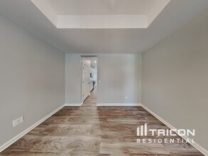 301 Minitree Ln in Charlotte, NC - Building Photo - Building Photo