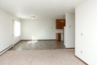 Bison Arms Apartments in Fargo, ND - Building Photo - Interior Photo