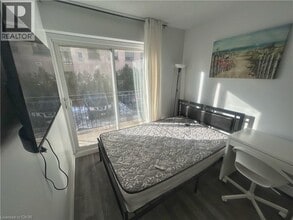 6 King St N in Waterloo, ON - Building Photo - Building Photo