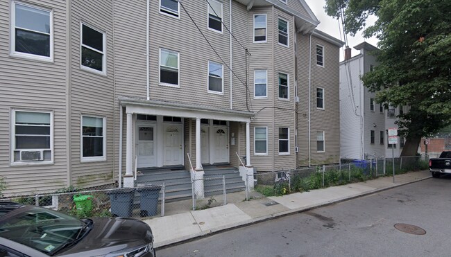 22 Bynner St, Unit 2 in Boston, MA - Building Photo - Building Photo
