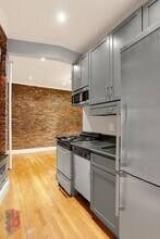 432 E 13th St in New York, NY - Building Photo - Building Photo