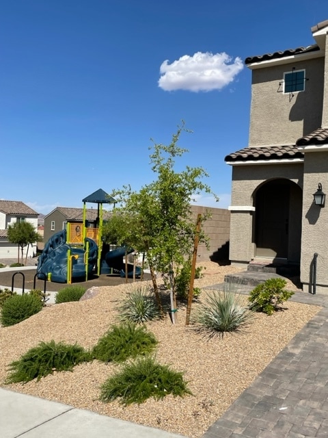 365 Rosefinch St in Henderson, NV - Foto de edificio - Building Photo