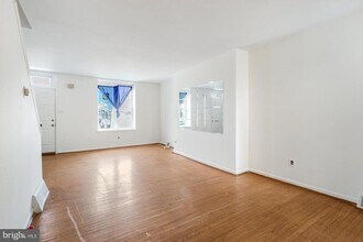 3306 Haverford Ave in Philadelphia, PA - Building Photo - Building Photo