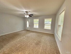 4780 Oakland Dr in Pensacola, FL - Building Photo - Building Photo