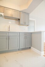 6110 N Kenmore Ave in Chicago, IL - Building Photo - Building Photo