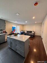 18 Soundview Ave in Norwalk, CT - Building Photo - Building Photo