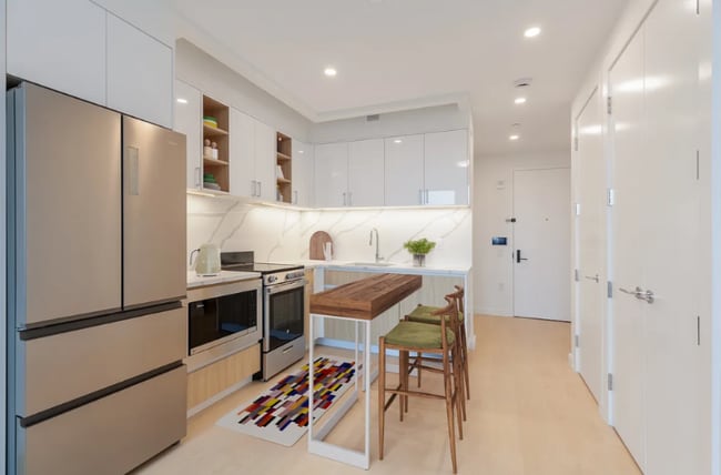 3880 9th Ave in New York, NY - Building Photo - Building Photo