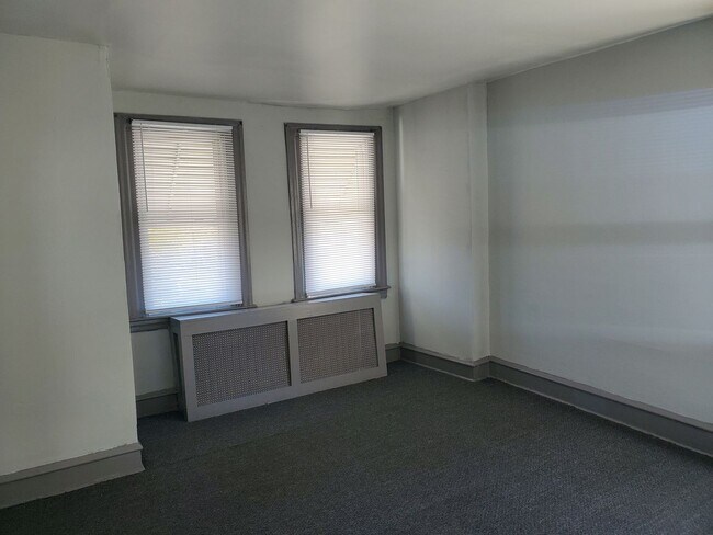 6000 N 19th St in Philadelphia, PA - Foto de edificio - Building Photo