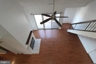 7714 Tamarron Dr in Plainsboro, NJ - Building Photo - Building Photo