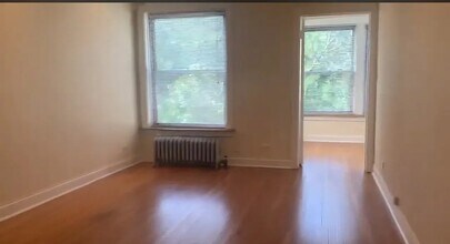 1256 W Montrose Ave in Chicago, IL - Building Photo - Building Photo