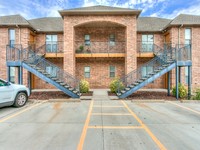 Venice Condo in Norman, OK - Foto de edificio - Building Photo