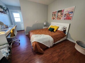 333 Barrie St in Kingston, ON - Building Photo - Building Photo