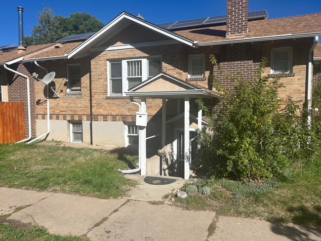 1891 S Pennsylvania St, Unit apartment basement