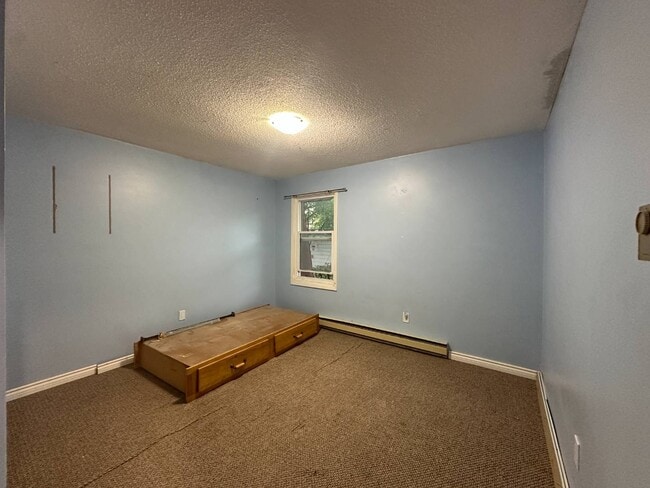 William Street in Peterborough, ON - Building Photo - Building Photo