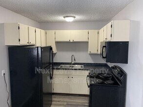 171 Rosewood Dr in Kalispell, MT - Building Photo - Building Photo